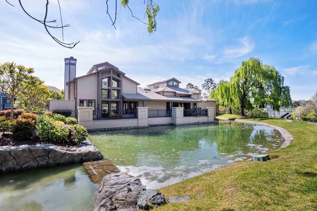 Apartments in Larkspur CA for Rent - Larkspur Courts - Large Pond Surrounded By Lush Grass Outside of the Clubhouse