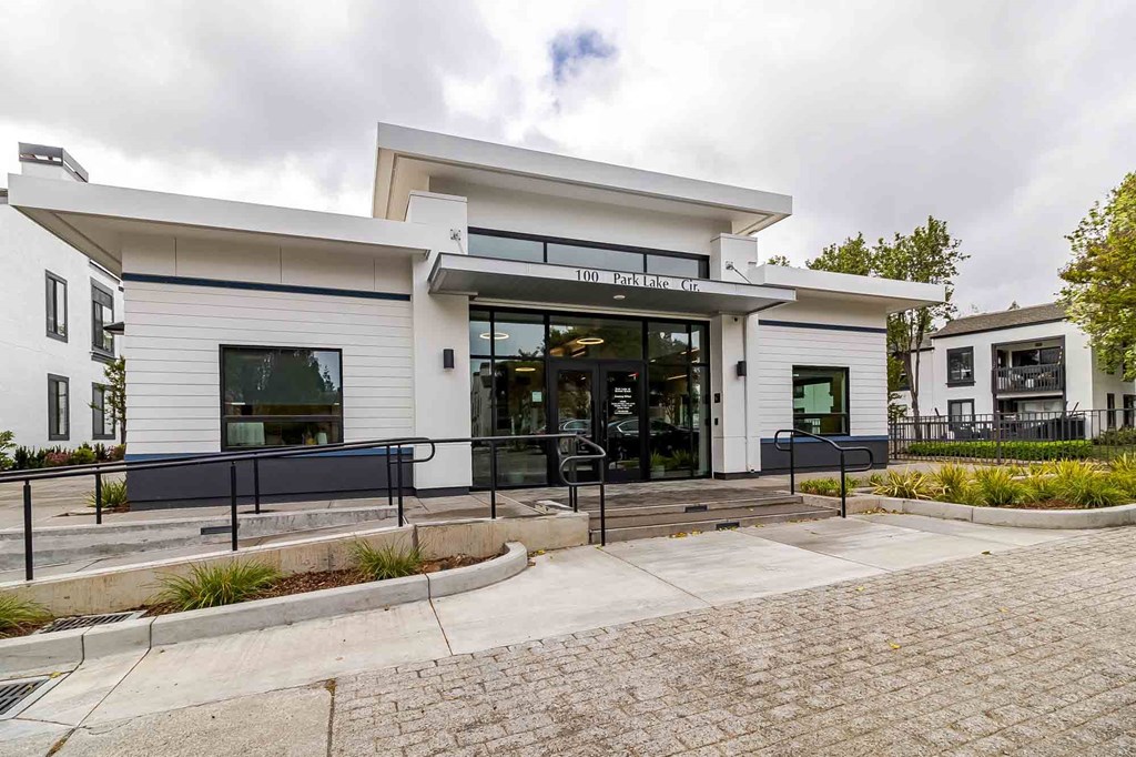 Park Lake At Walnut Creek