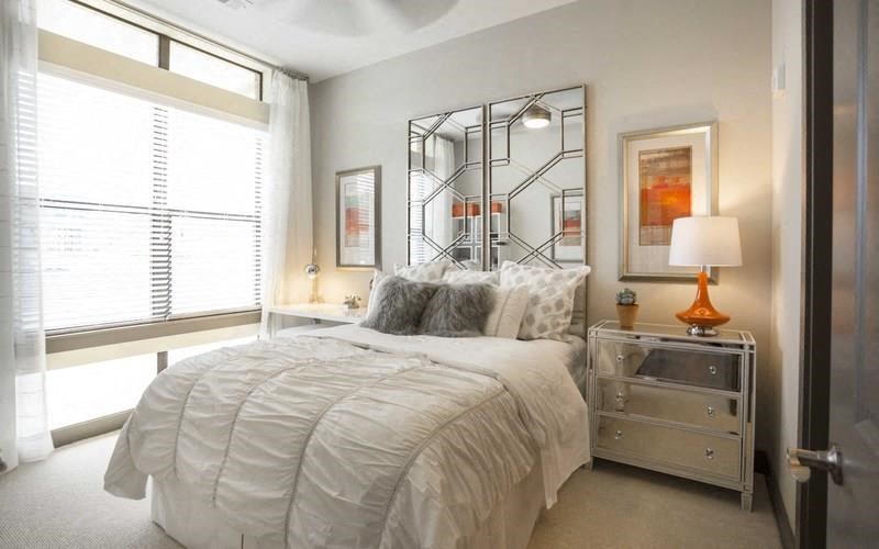 Octave Apartments in Nashville Tennessee photo of bedroom with plush carpeting