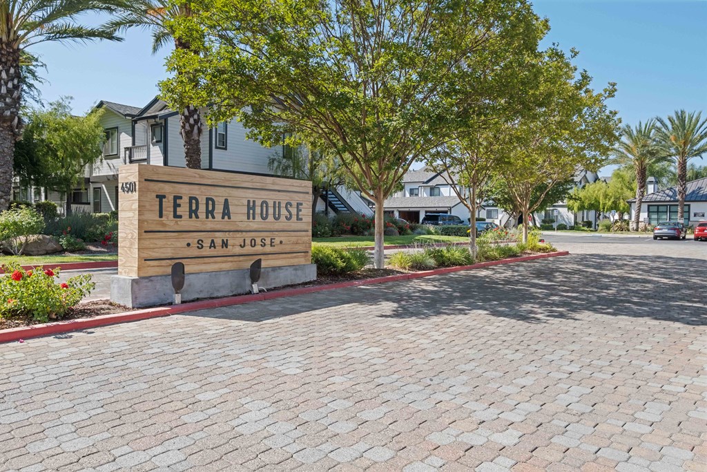 Terra House Apartments