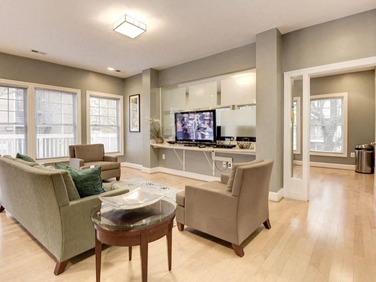 Henley At Kingstowne