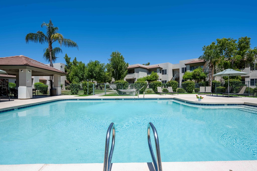 Village at Lakewood, Phoenix, Arizona photo of pool