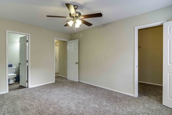 1001 Burnt Hickory Road 1-3 Beds Apartment for Rent - Photo Gallery 8