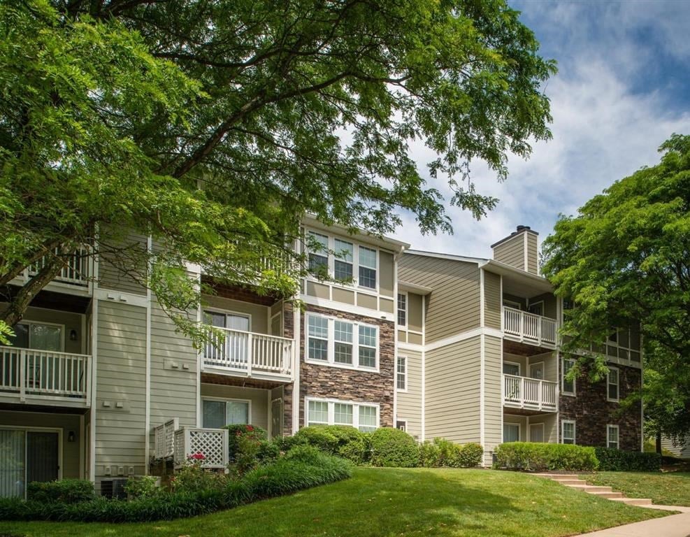 Cherry Knoll Apartments, 18832 Bent Willow Circle, Germantown, MD ...