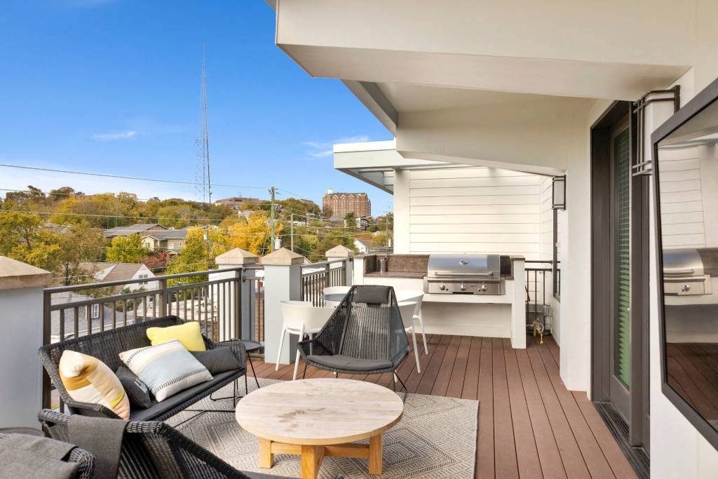 12 South Apartments - Nashville TN - patio with a view and furniture