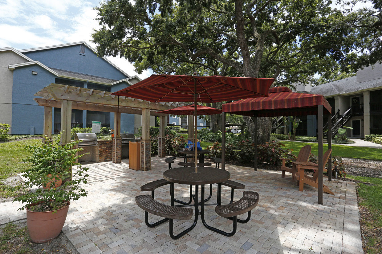 Stonegate Apartments in Palm Harbor, FL photo of Outdoor seating area