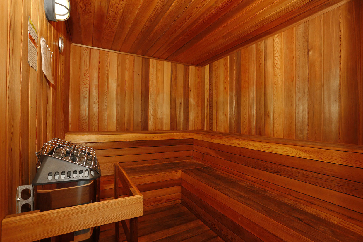 Stonegate Apartments in Palm Harbor, FL photo of Sauna
