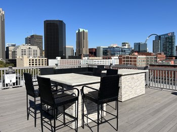 1004 Spruce Street 1-2 Beds Apartment, Loft for Rent - Photo Gallery 5