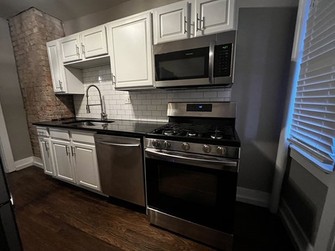 4301 Gillham Rd. 1 Bed Apartment for Rent - Photo Gallery 7