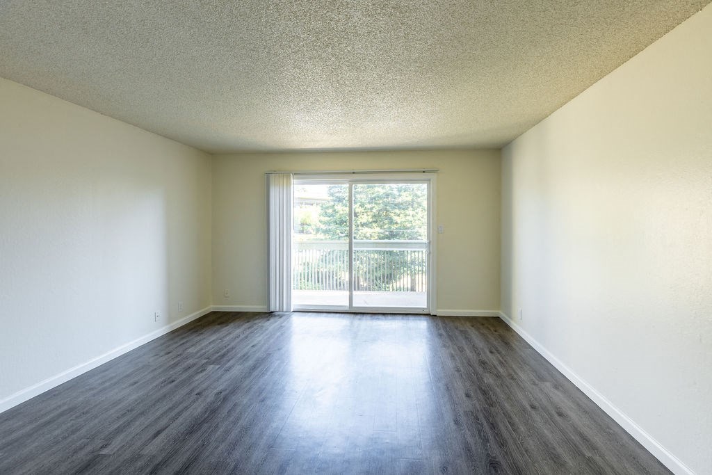 Newell Vista Apartments