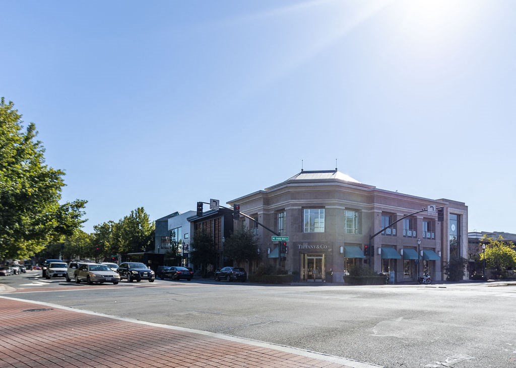 Newell Vista Apartments