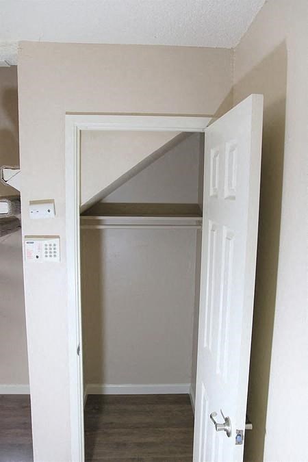 Coat closet