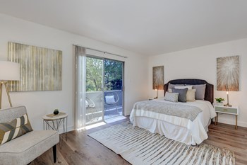 Bedroom with patio access Bedroom - Photo Gallery 2