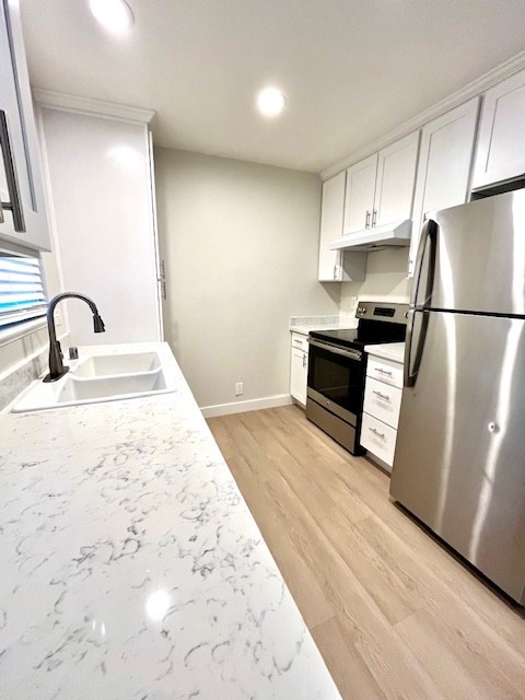 Escape Apartments is a similar property to Rowe At Pear Village located in Mountain View