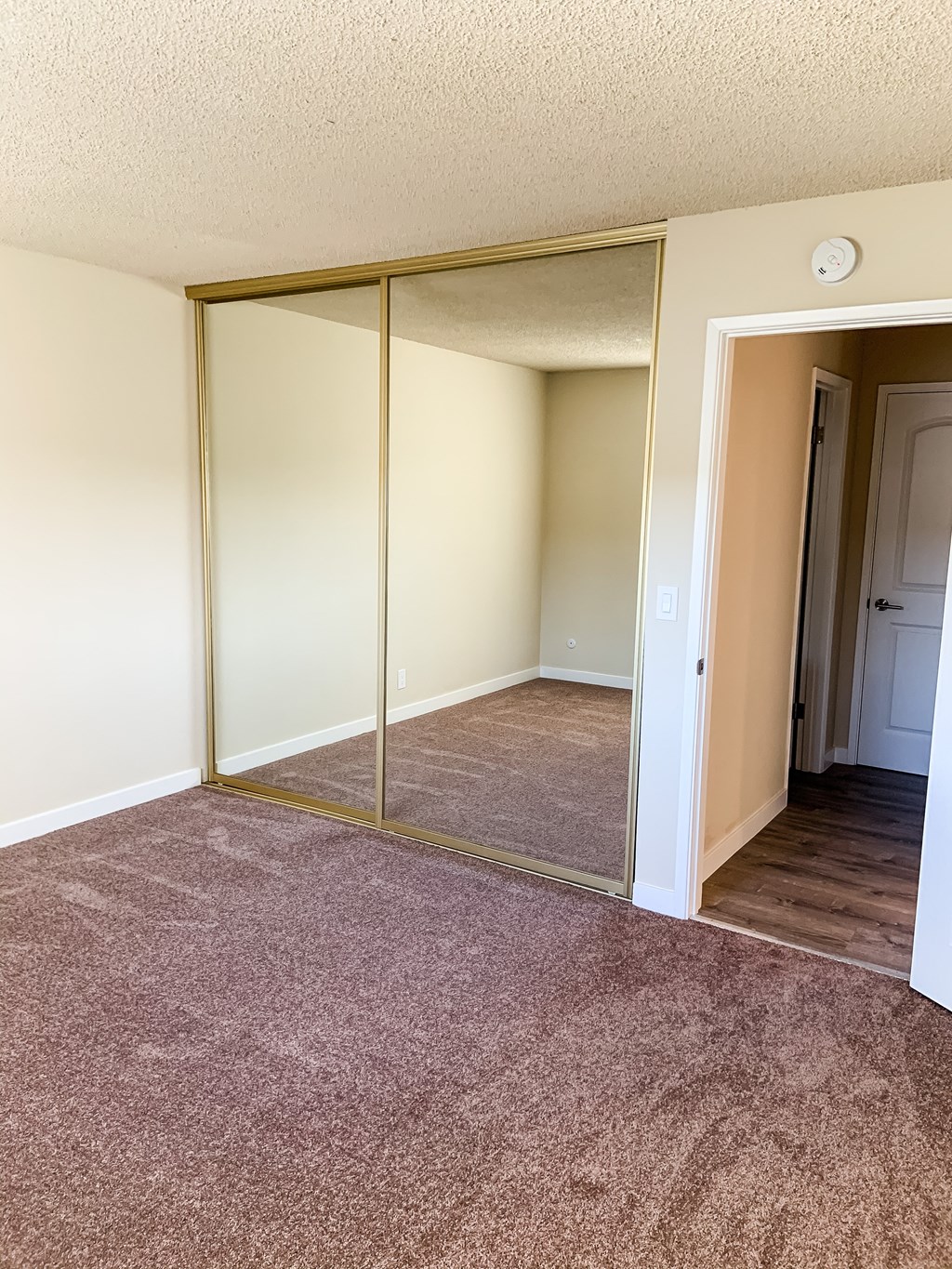 La Hacienda Apartments