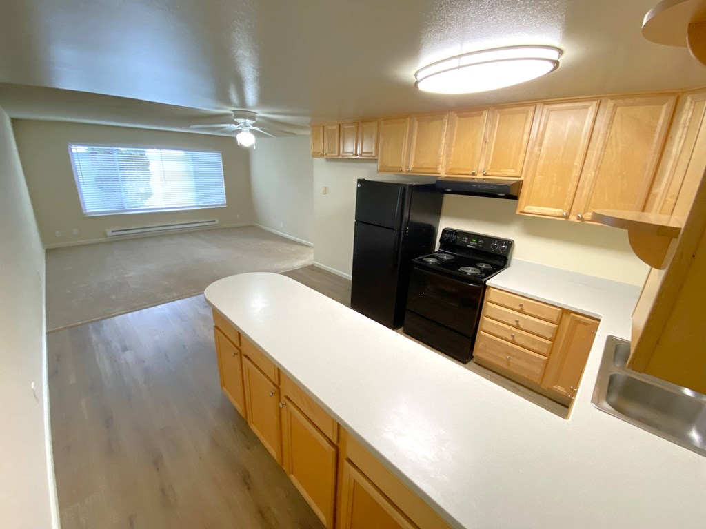 La Hacienda Apartments