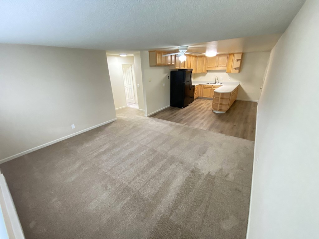 La Hacienda Apartments