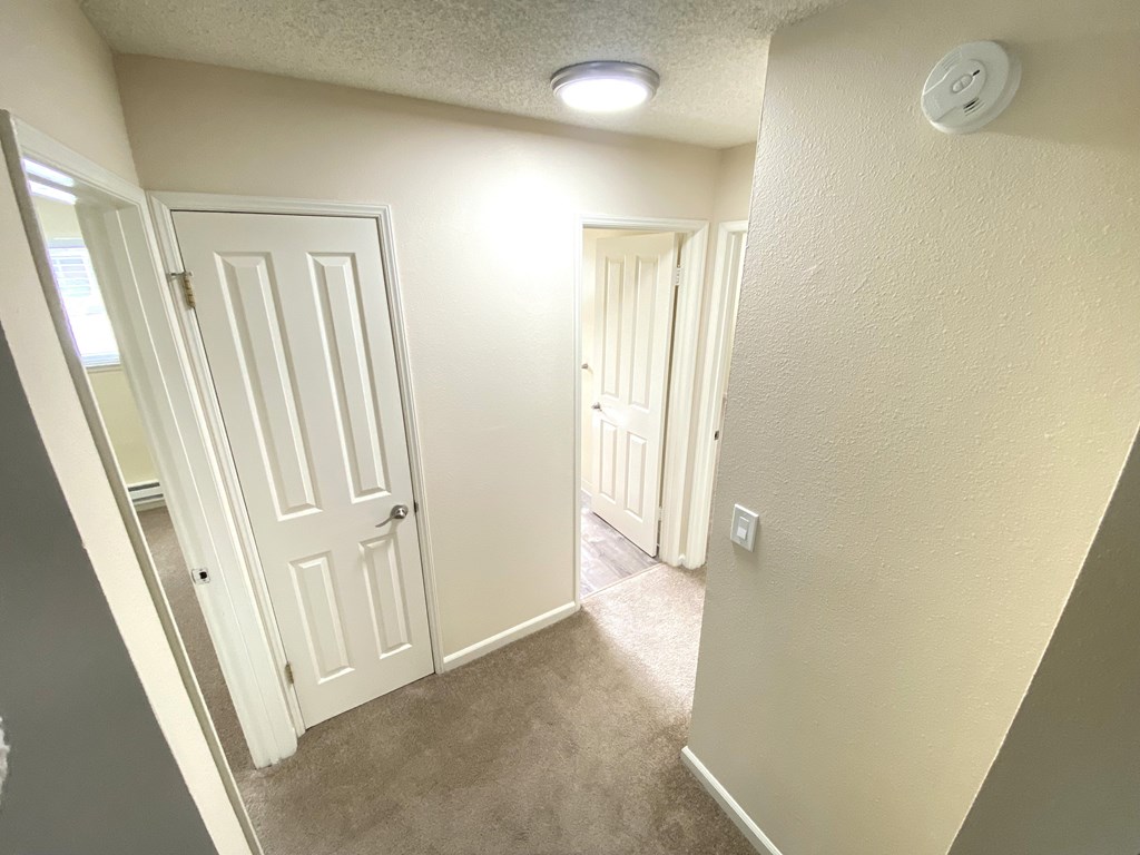 La Hacienda Apartments