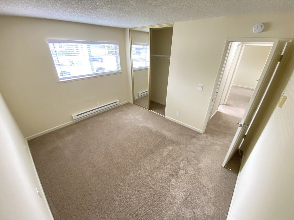 La Hacienda Apartments