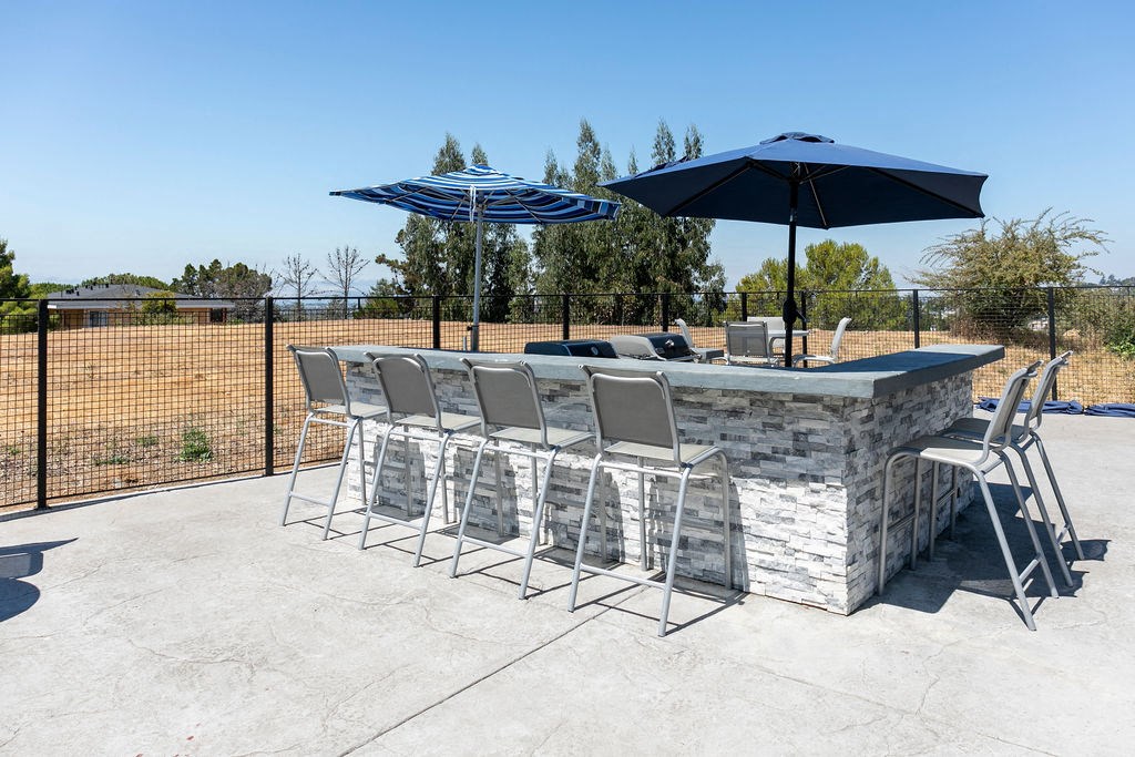 The Heights Apartments