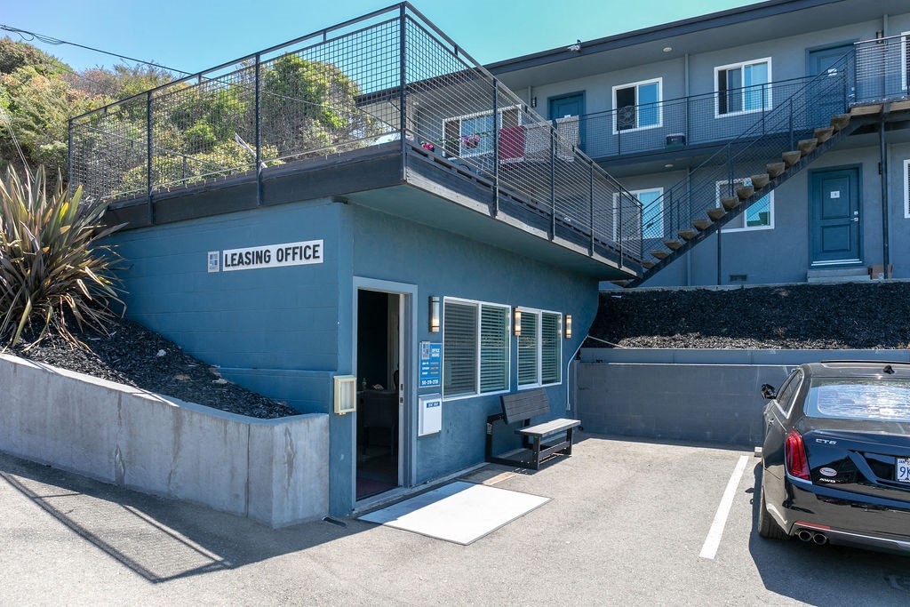 The Heights Apartments