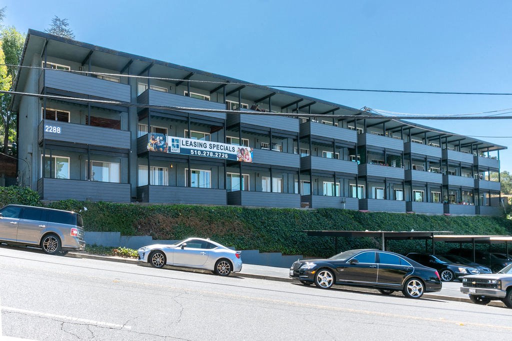 The Heights Apartments