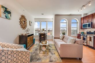 1600 Pennsylvania Avenue SE 1 Bed Apartment for Rent - Photo Gallery 3