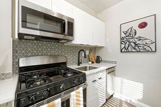 1500 Arlington Boulevard Studio Apartment for Rent - Photo Gallery 1