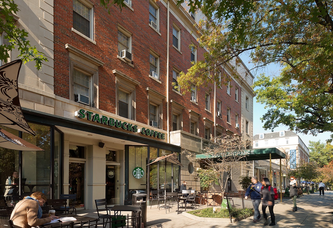 Cafes and restaurants at Cathedral Mansions, Washington, 20008