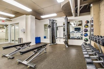 Fitness center  at The York and Potomac Park, Washington - Photo Gallery 22
