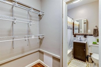 Large walk-in closet and bathroom at The York and Potomac Park, Washington, DC - Photo Gallery 11
