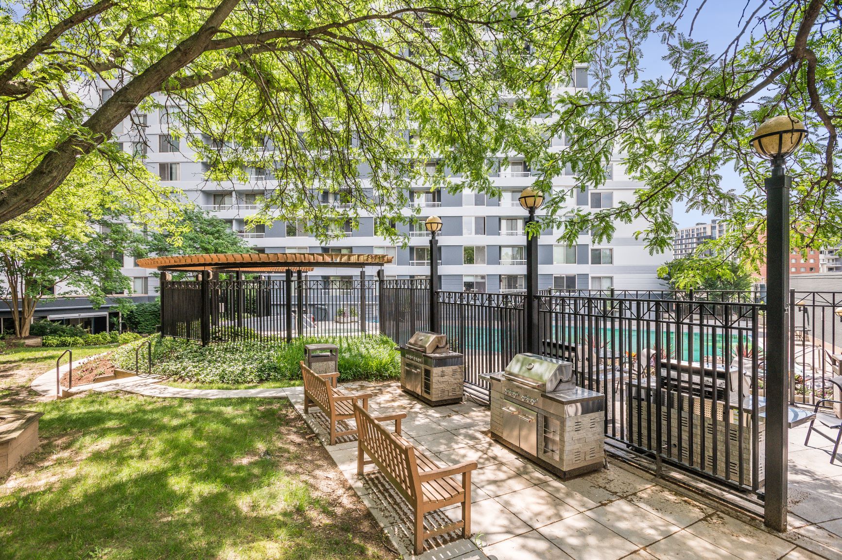 Outdoor grilling area  at Lenox Park, Maryland