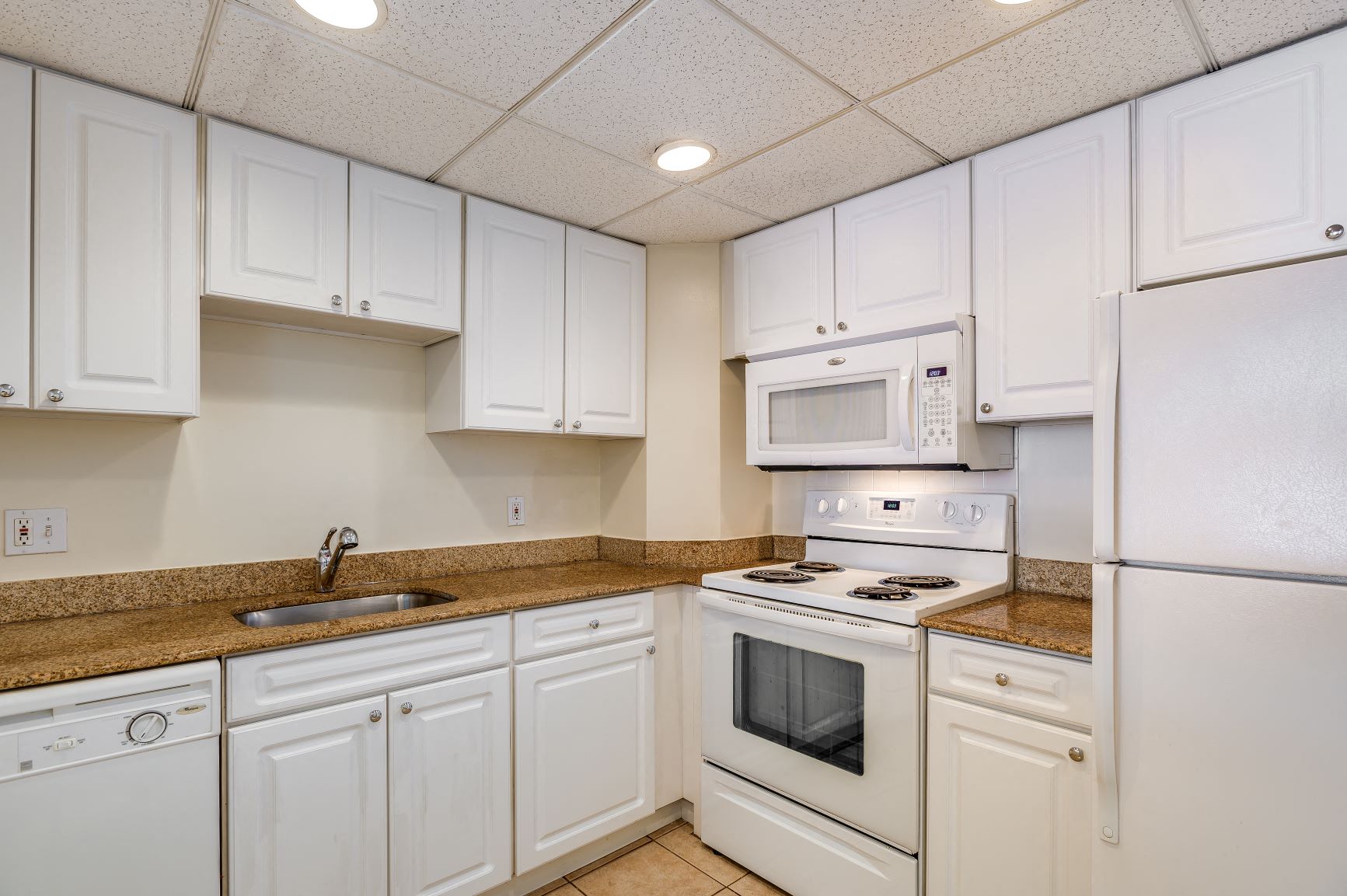 Apartment kitchen with classic finishes  at Lenox Park, Silver Spring, 20910