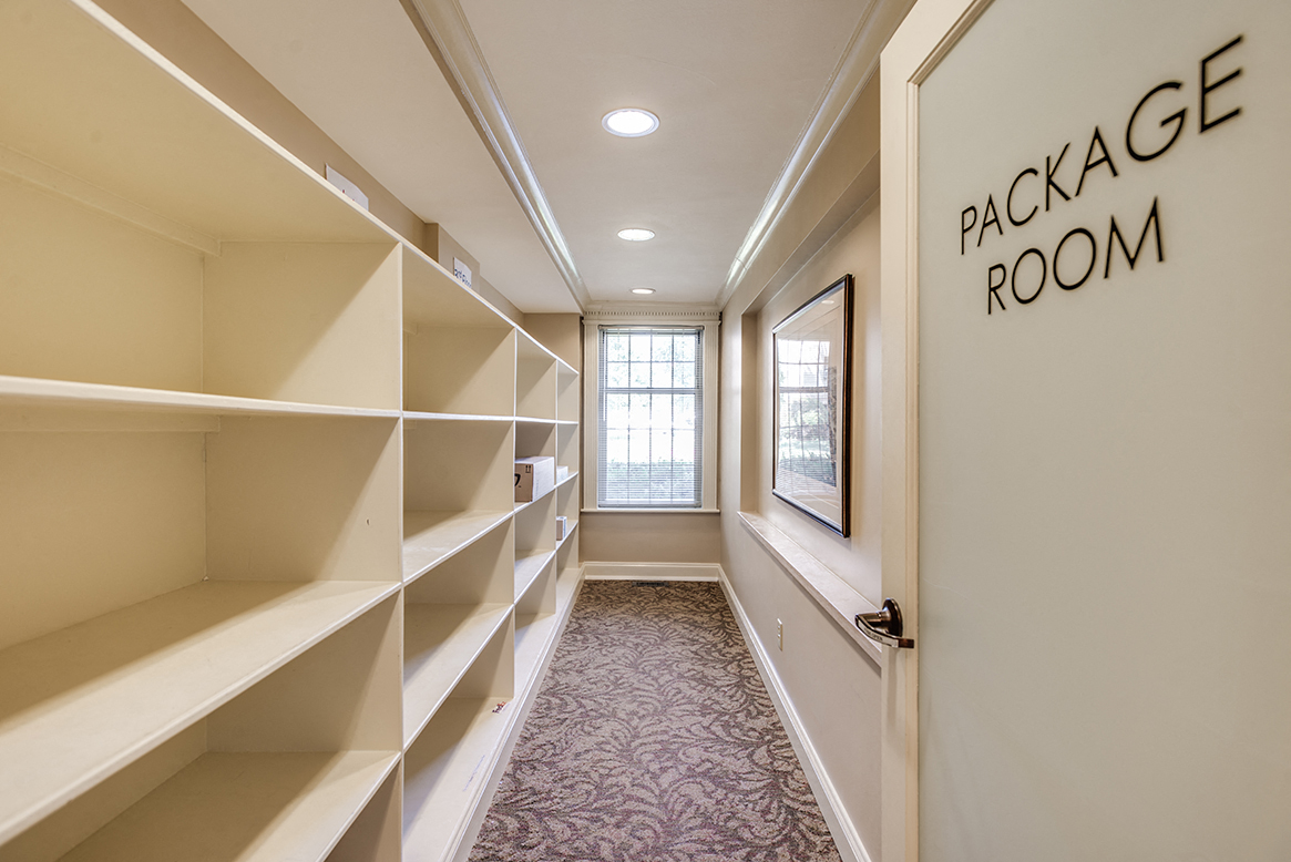 Package room at Mason Hall in Alexandria, VA 22314