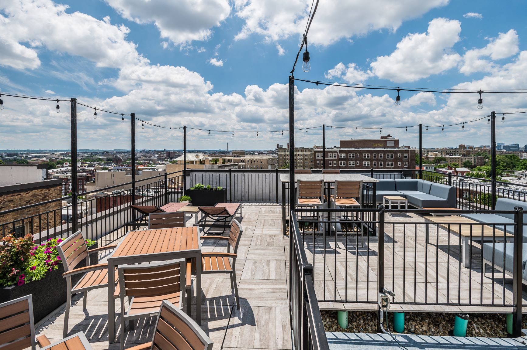 Rooftop deck with grills at The Melwood, Washington