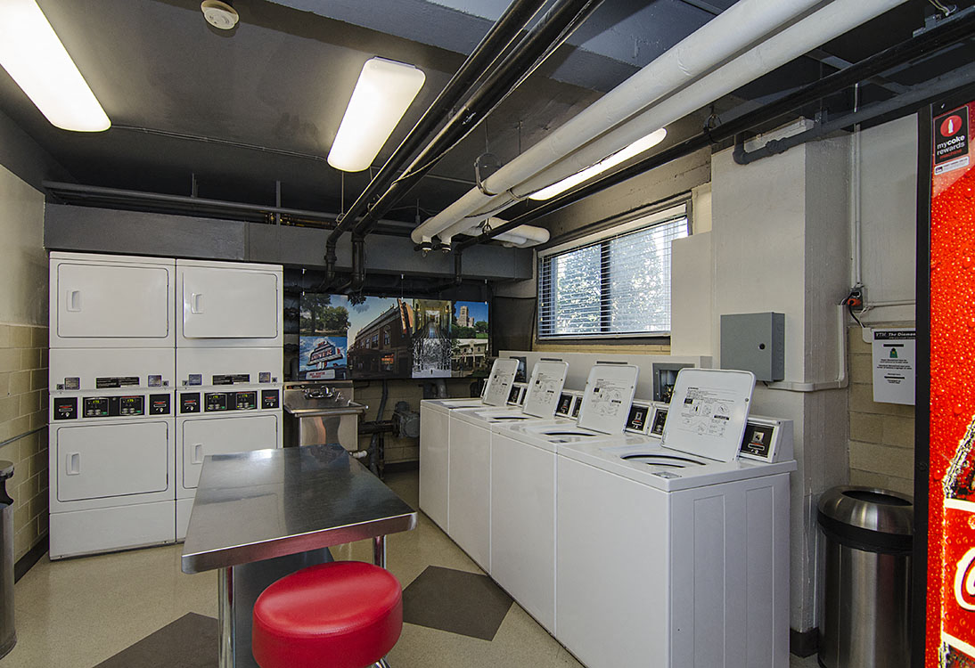 Laundry at Livingston, Washington, DC
