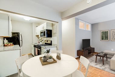 510 21St Street, NW Studio-1 Bed Apartment for Rent - Photo Gallery 1