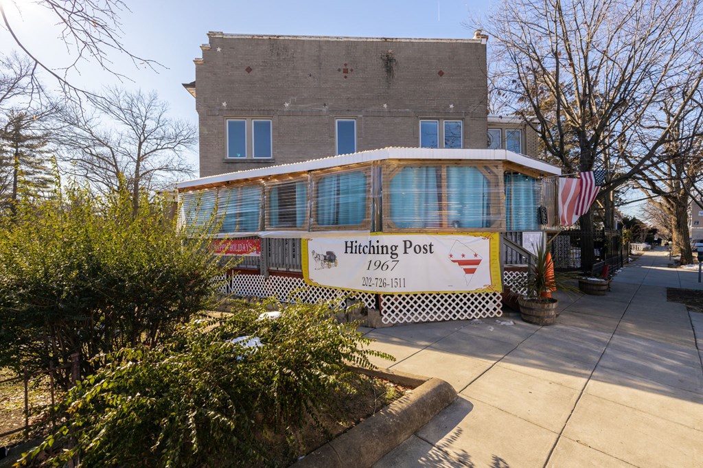 the building in which the hiding post is located