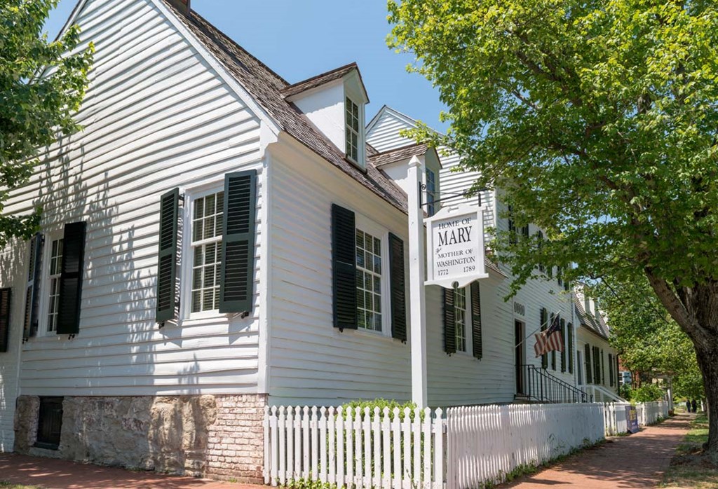 Contemporary Construction at Evergreens at Smith Run, Fredericksburg, VA,22401