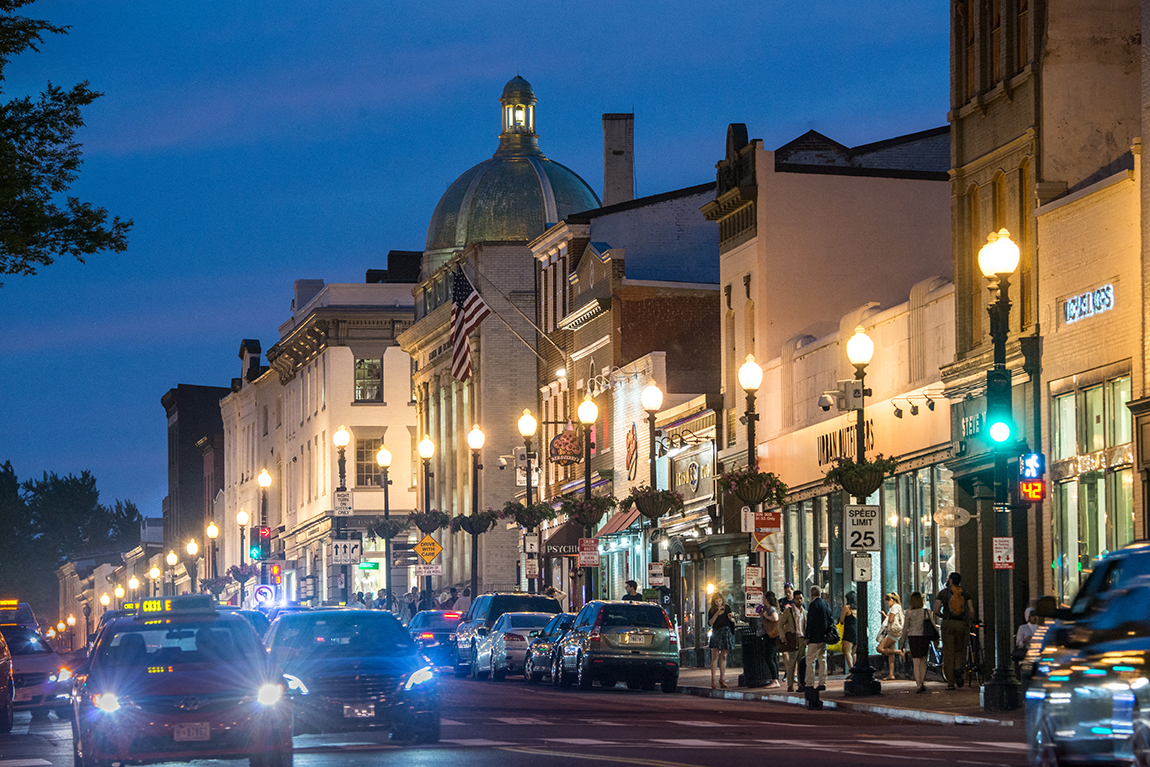 Public Transportation Available at 2400 Pennsylvania Avenue Apartments, Washington, DC,20037