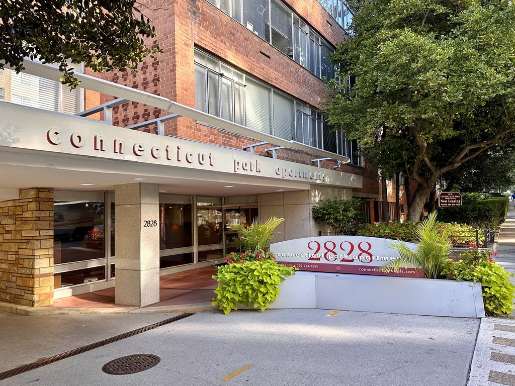 Connecticut Park Apartments, 2828 Connecticut Avenue NW, Washington, DC ...