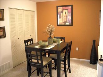 this is a photo of a dining room - Photo Gallery