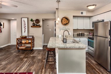 7325 Goldenpointe Blvd 1-3 Beds Apartment for Rent