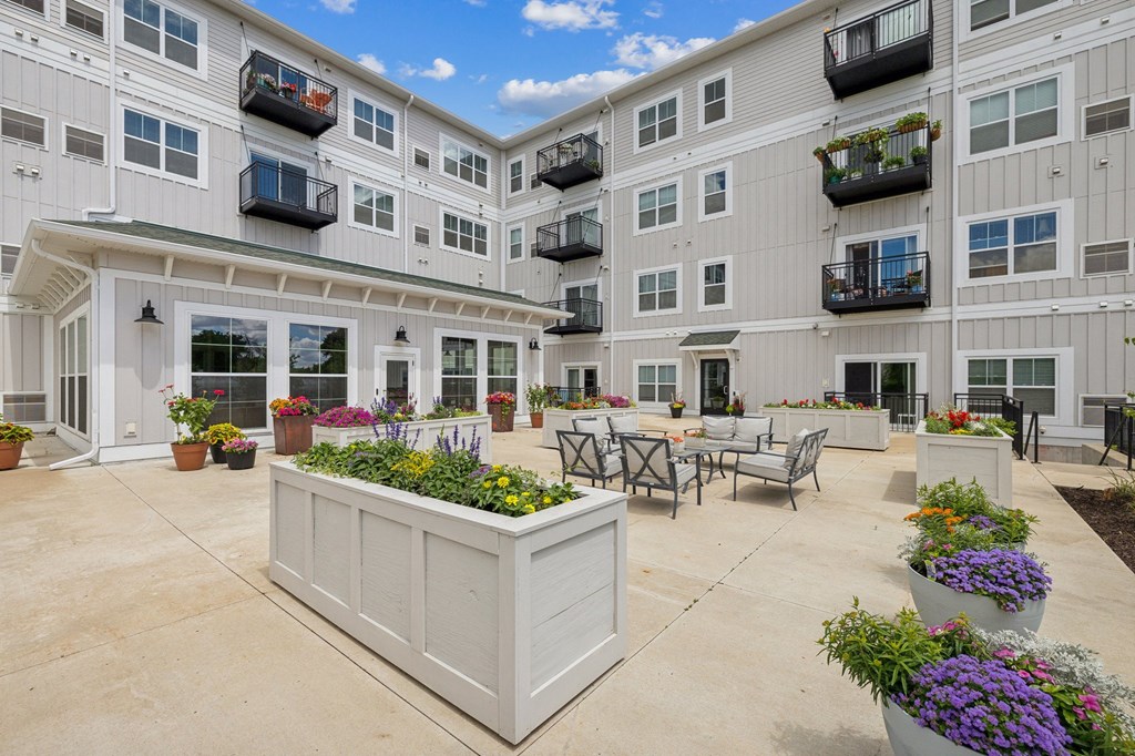 Courtyard at The Hendrickson, Falcon Heights, MN