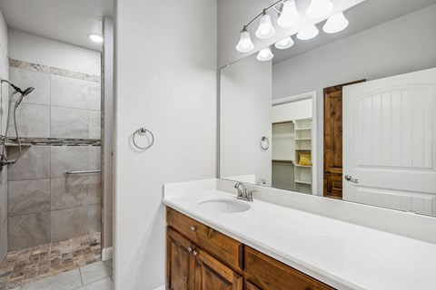 Residence At Legacy Park