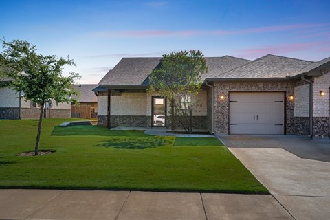 Residence At Legacy Park