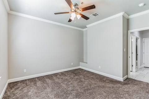 Residence At Legacy Park