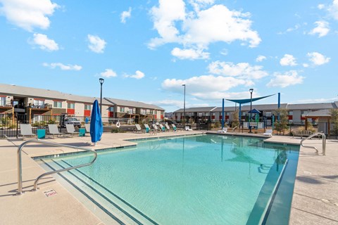 Large Outdoor Swimming Pool in Phoenix Arizona