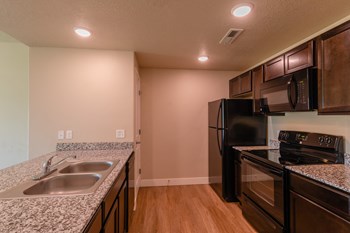 250 N Adamswood Rd 1-2 Beds Apartment for Rent - Photo Gallery 37