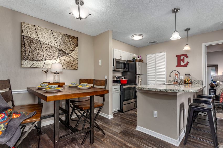 kitchen and dining - Photo Gallery